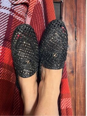 AEROSOLES Black Woven Slip-On Loafers with Gold Accent